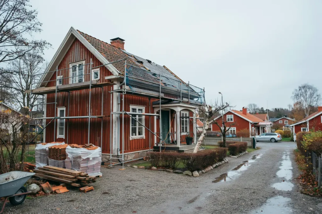 takrenovering f r villa gare tecken p slitage materialval och smart planering